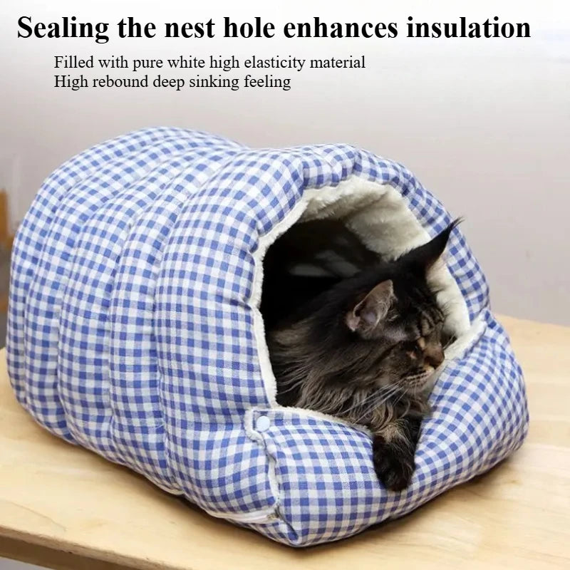 Warm Winter Pet Sleeping Bag – Cozy Bed for Cats & Dogs