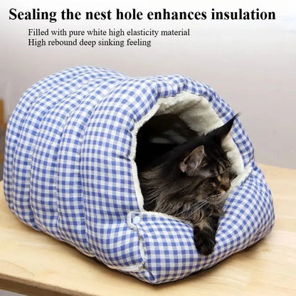 Warm Winter Pet Sleeping Bag – Cozy Bed for Cats & Dogs